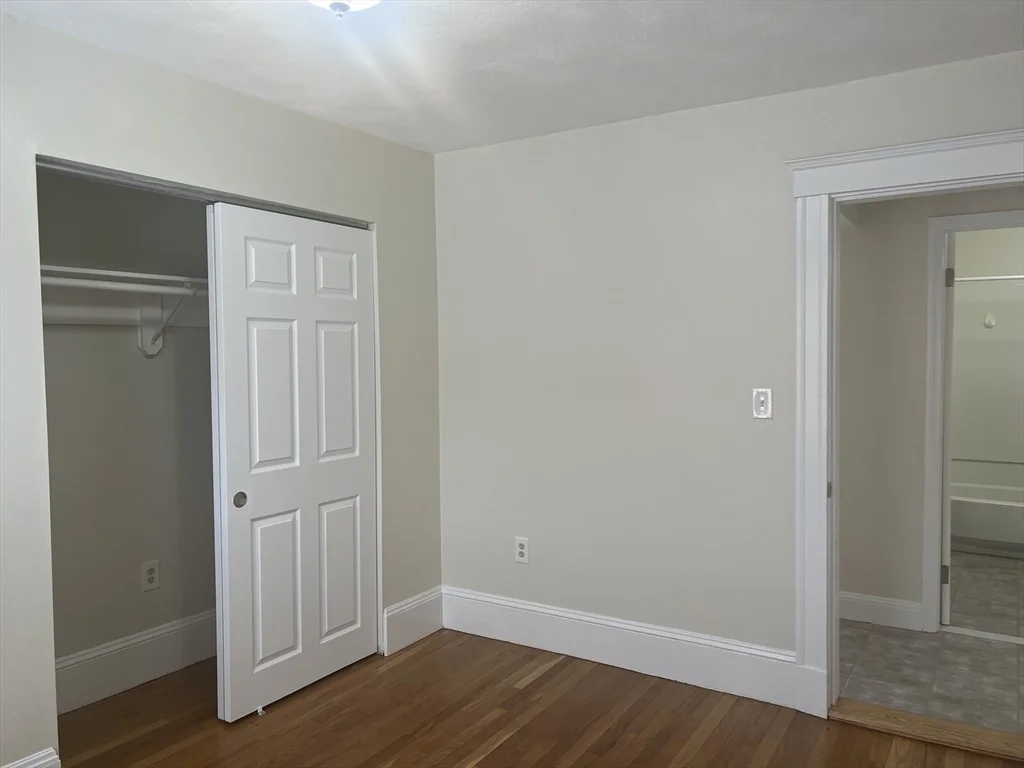 2 bed, 1 bath apartment for rent at 20 Henley Unit 20, Wellington — photo 12 of 23