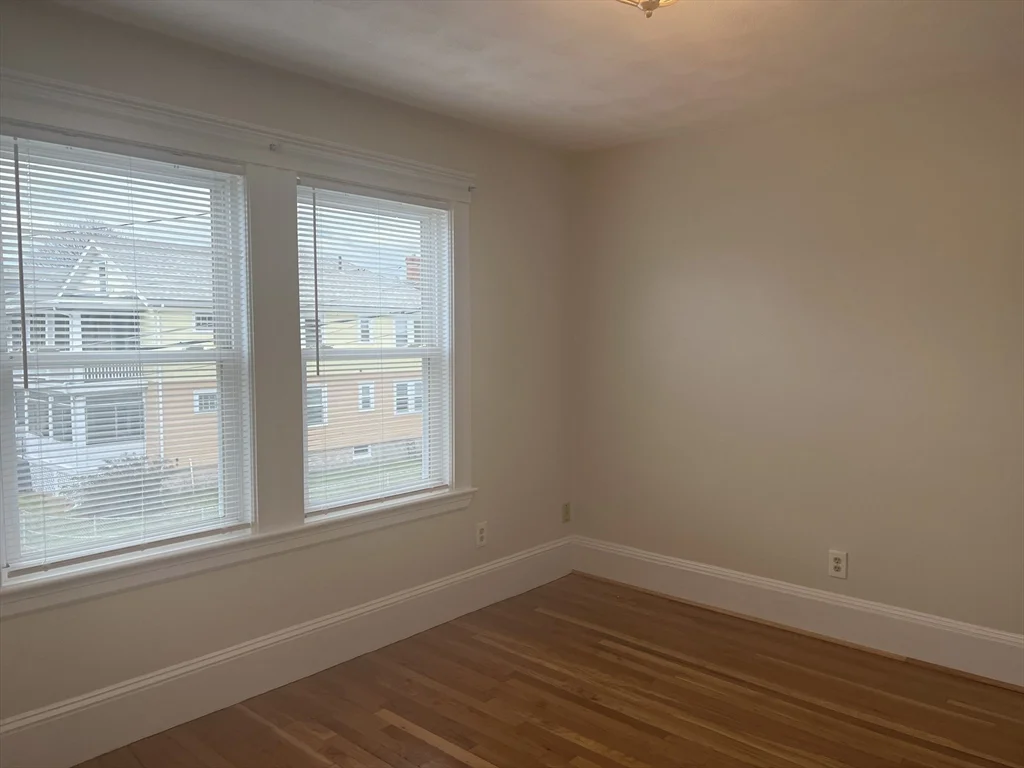 2 bed, 1 bath apartment for rent at 20 Henley Unit 20, Wellington — photo 18 of 23