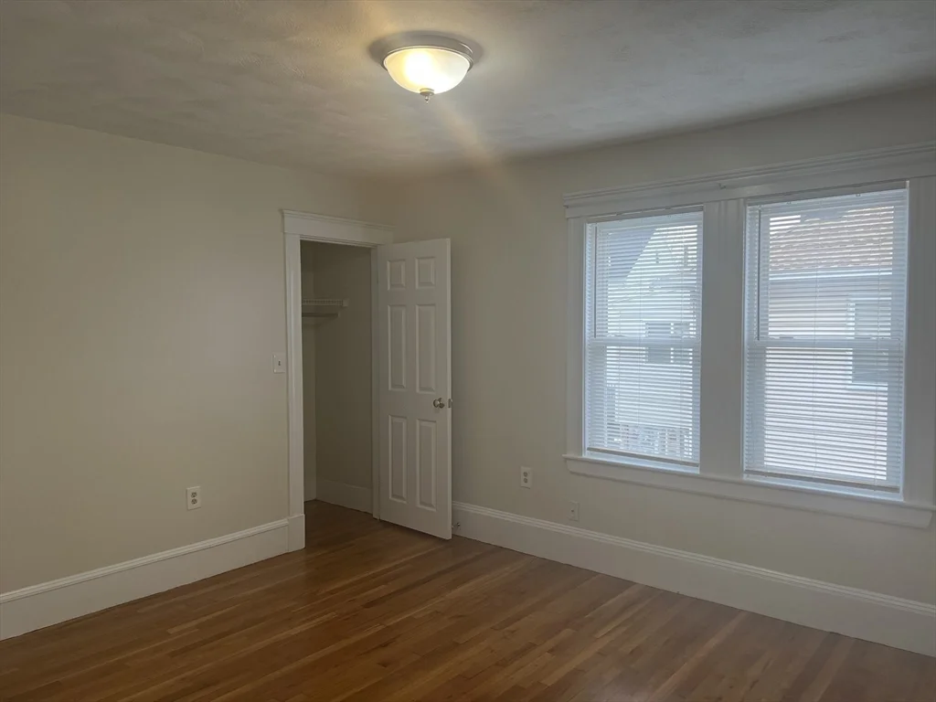 2 bed, 1 bath apartment for rent at 20 Henley Unit 20, Wellington — photo 9 of 23