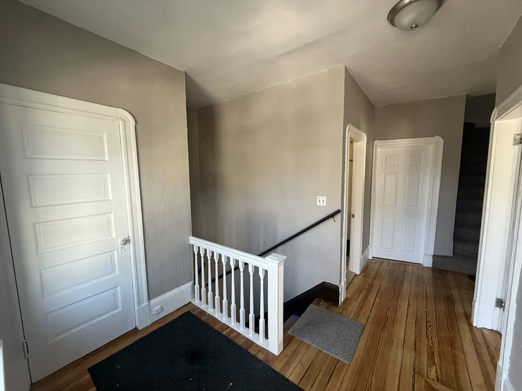 3 bed, 1 bath apartment for rent at 20 Henry Ave Unit 2, Powder House Square — photo 24 of 25