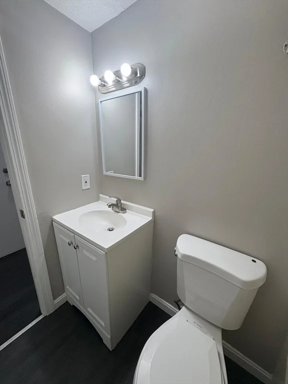 2 bed, 1 bath apartment for rent at 20 High St Unit 2, Lynn — photo 10 of 12