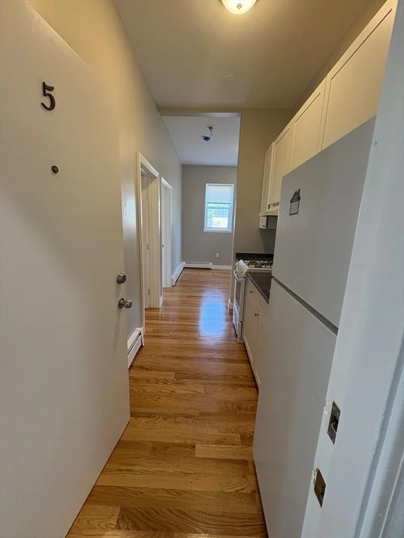 2 bed, 1 bath apartment for rent at 20 High St Unit 5, Lynn — photo 4 of 9