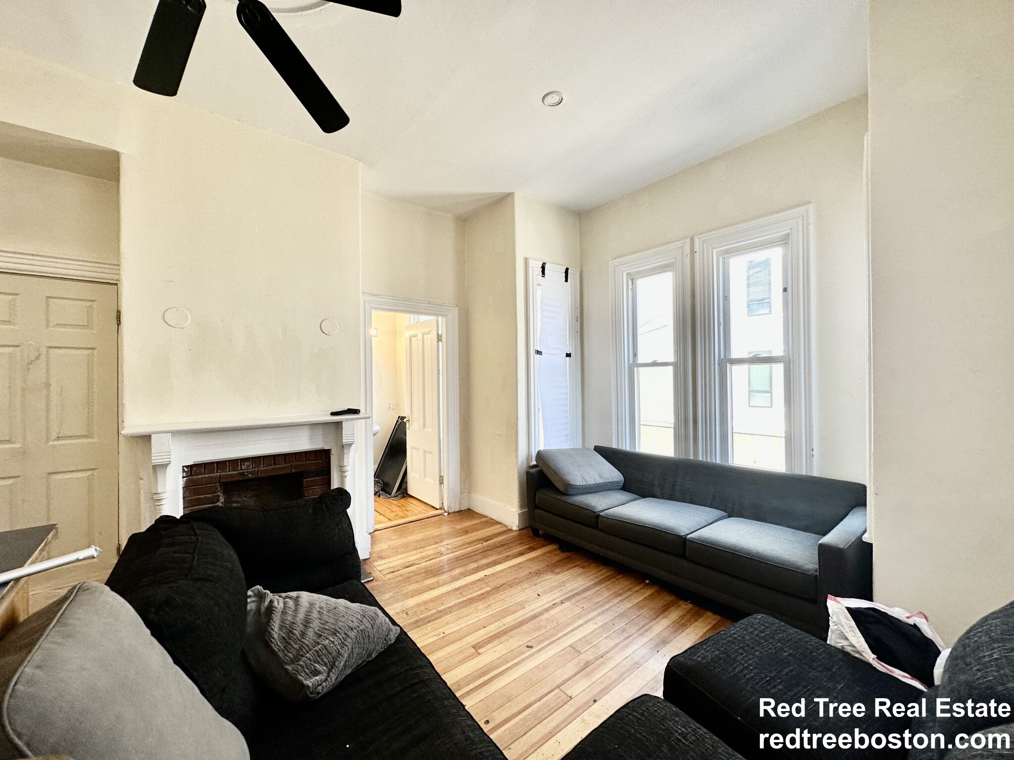 8+ bed, 3 bath apartment for rent at 20 Highgate St, Allston — photo 4 of 27