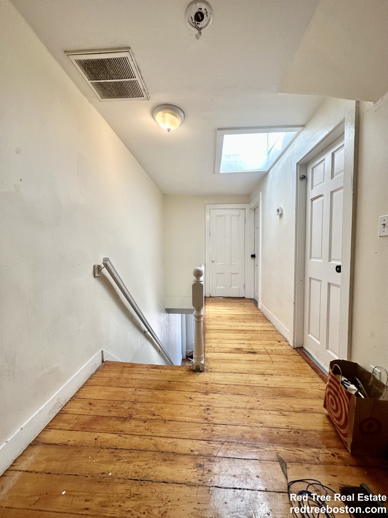 8+ bed, 3 bath apartment for rent at 20 Highgate St, Allston — photo 17 of 27