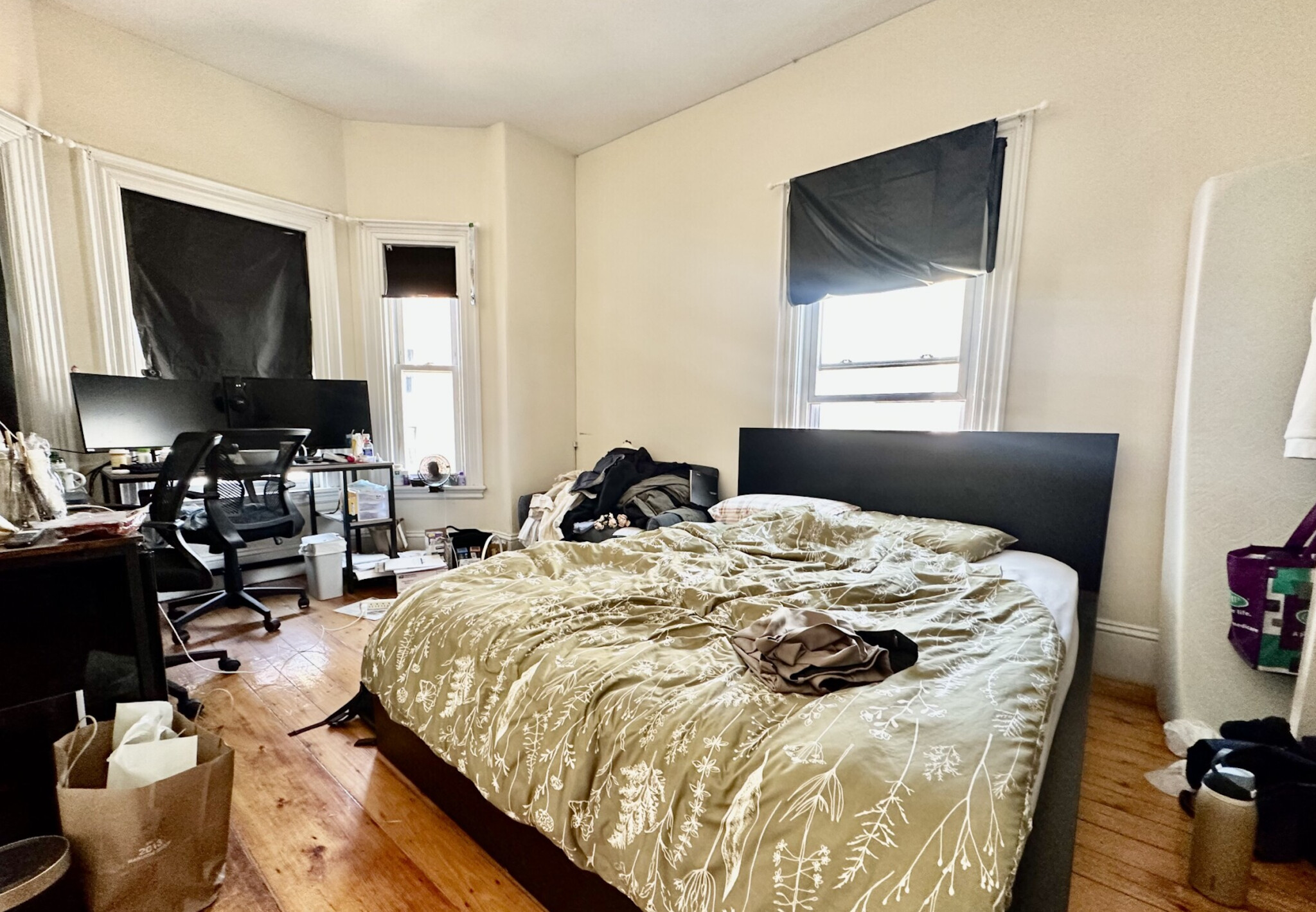8+ bed, 3 bath apartment for rent at 20 Highgate St Unit 20, Allston — photo 6 of 12