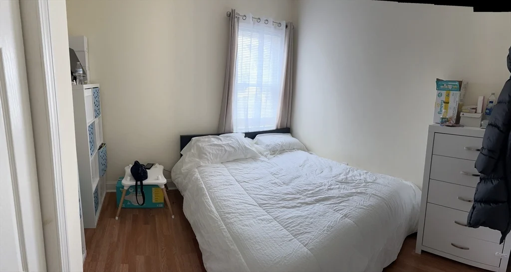 2 bed, 1 bath apartment for rent at 20 Holbrook Ave Unit 1, Brockton — photo 5 of 6