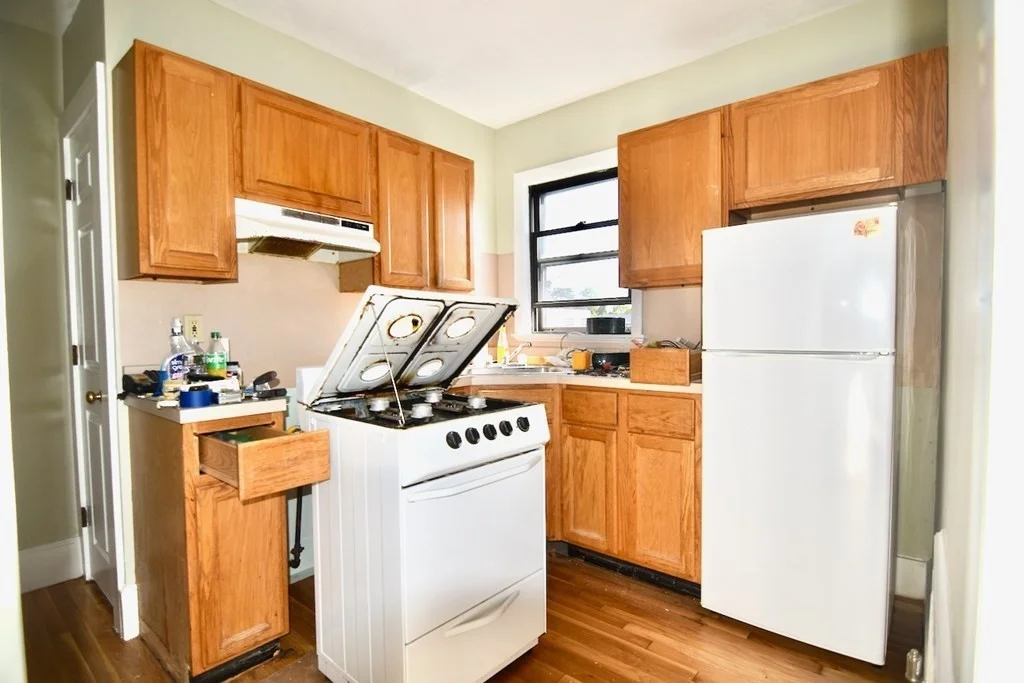 1 bed, 1 bath apartment for rent at 20 Hollis St Unit 1, Wollaston — photo 10 of 13