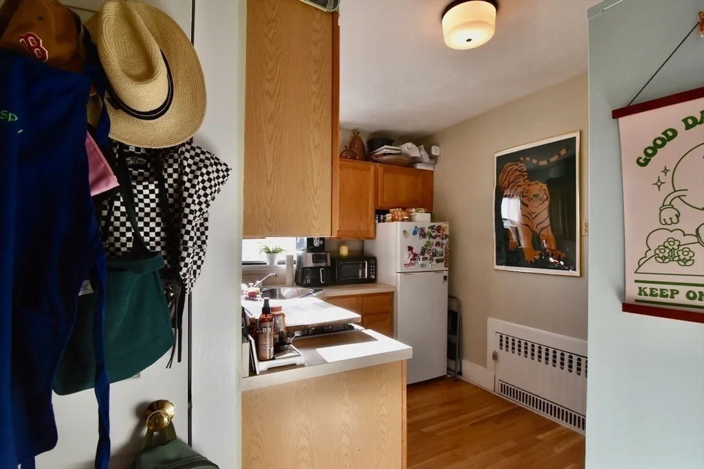 1 bed, 1 bath apartment for rent at 20 Hollis St Unit 2L, Wollaston — photo 8 of 16
