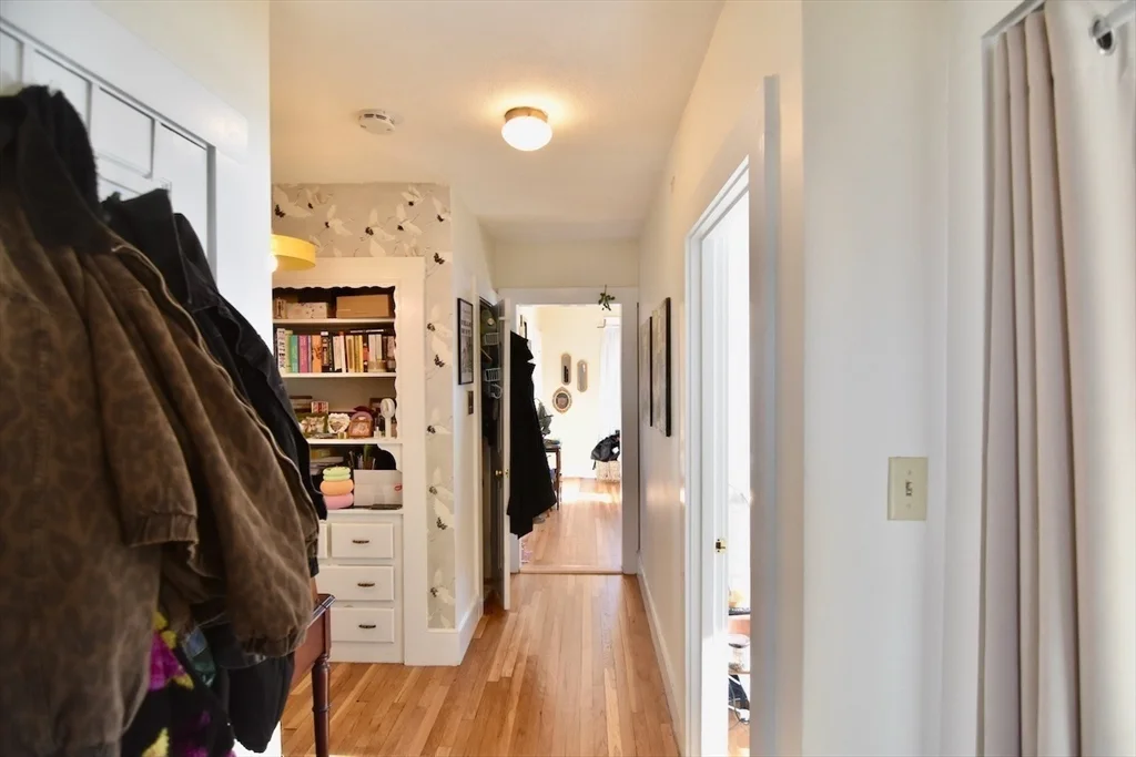 1 bed, 1 bath apartment for rent at 20 Hollis St Unit 2L, Wollaston — photo 4 of 16
