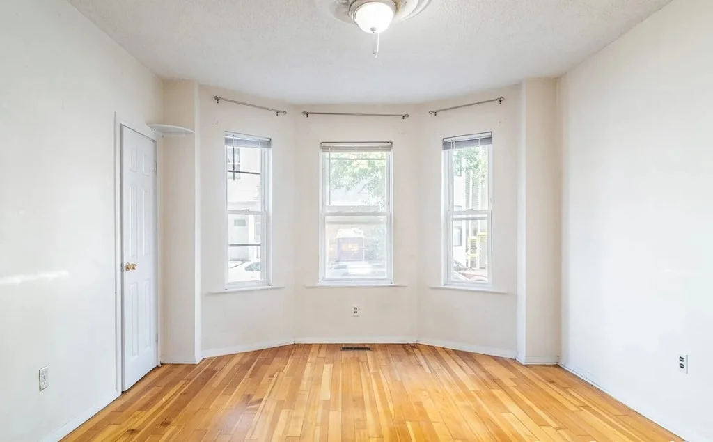 2 bed, 1 bath apartment for rent at 20 Howell St Unit 2, Dorchester — photo 13 of 17