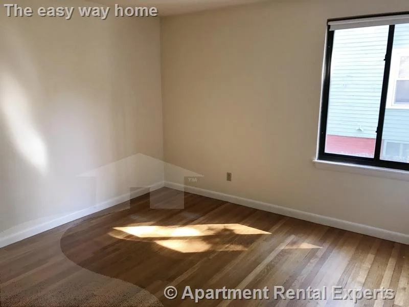 3 bed, 2 bath apartment for rent at 20 Hubbard Ave Unit 6, Porter Square — photo 9 of 16