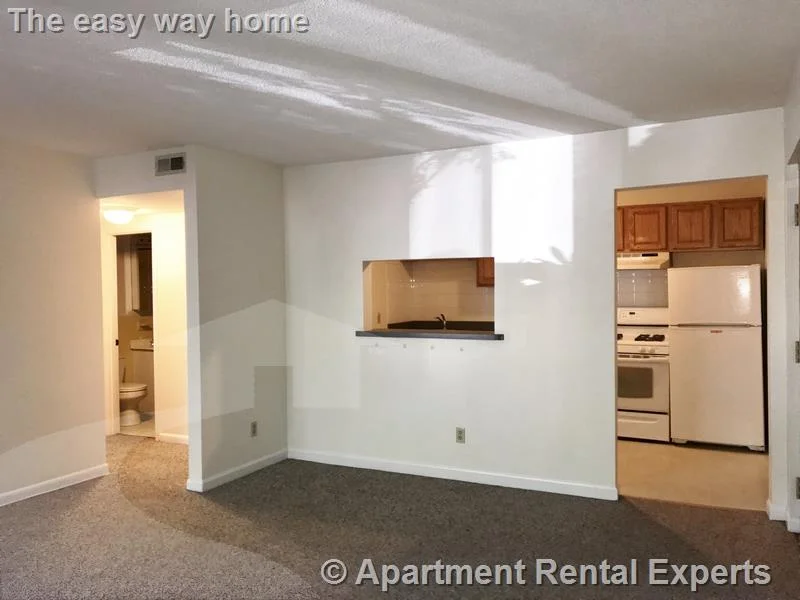 3 bed, 2 bath apartment for rent at 20 Hubbard Ave Unit 6, Porter Square — photo 4 of 16