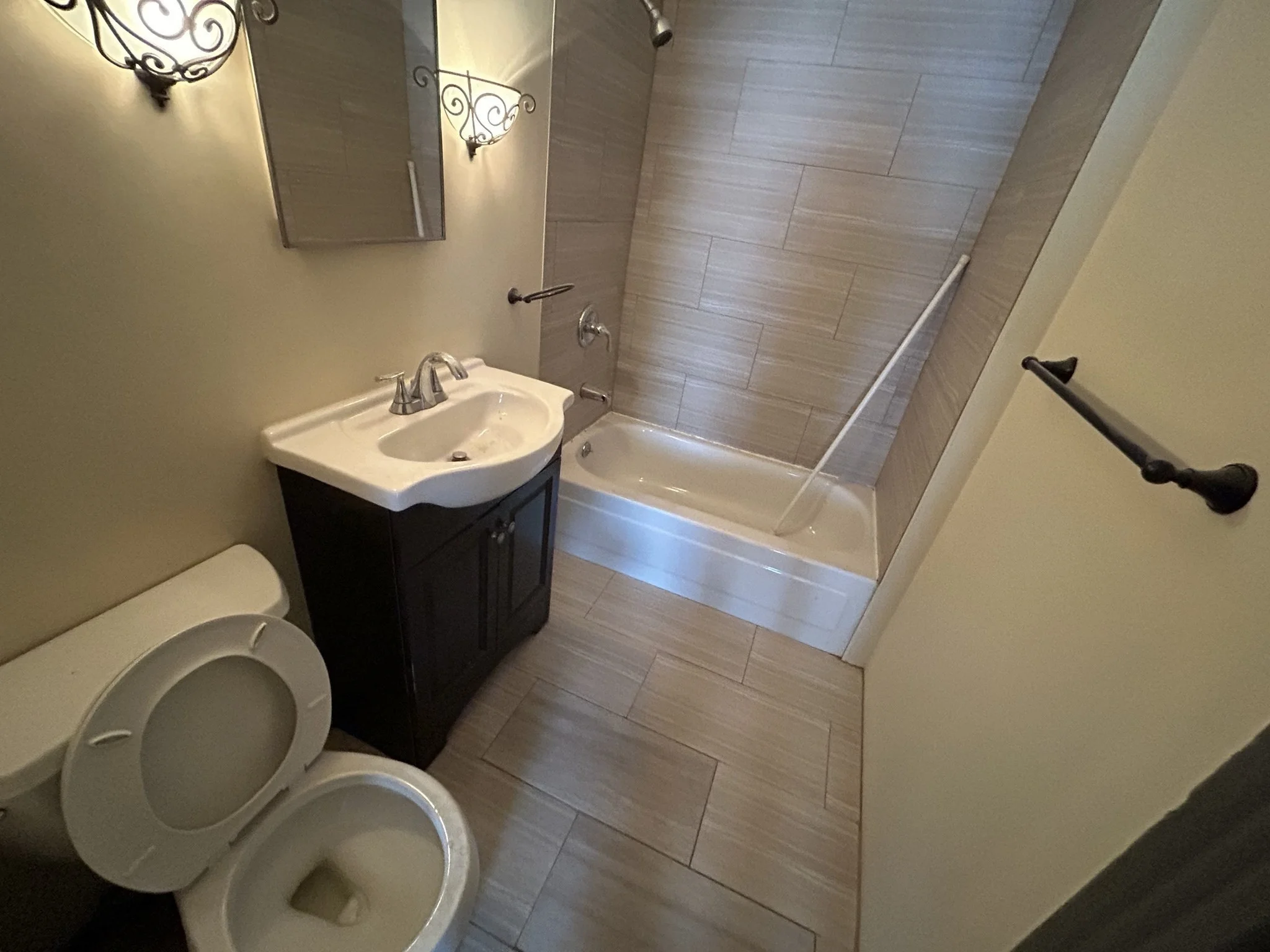 1 bed, 1 bath apartment for rent at 20 Hudson Unit 3, Worcester — photo 6 of 6