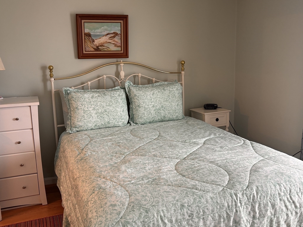 3 bed, 2 bath apartment for rent at 20 Humarock Beach Unit 1, Scituate — photo 13 of 20