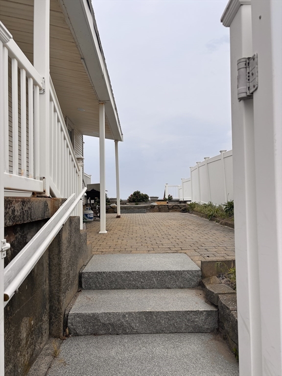 3 bed, 2 bath apartment for rent at 20 Humarock Beach Unit 1, Scituate — photo 18 of 20