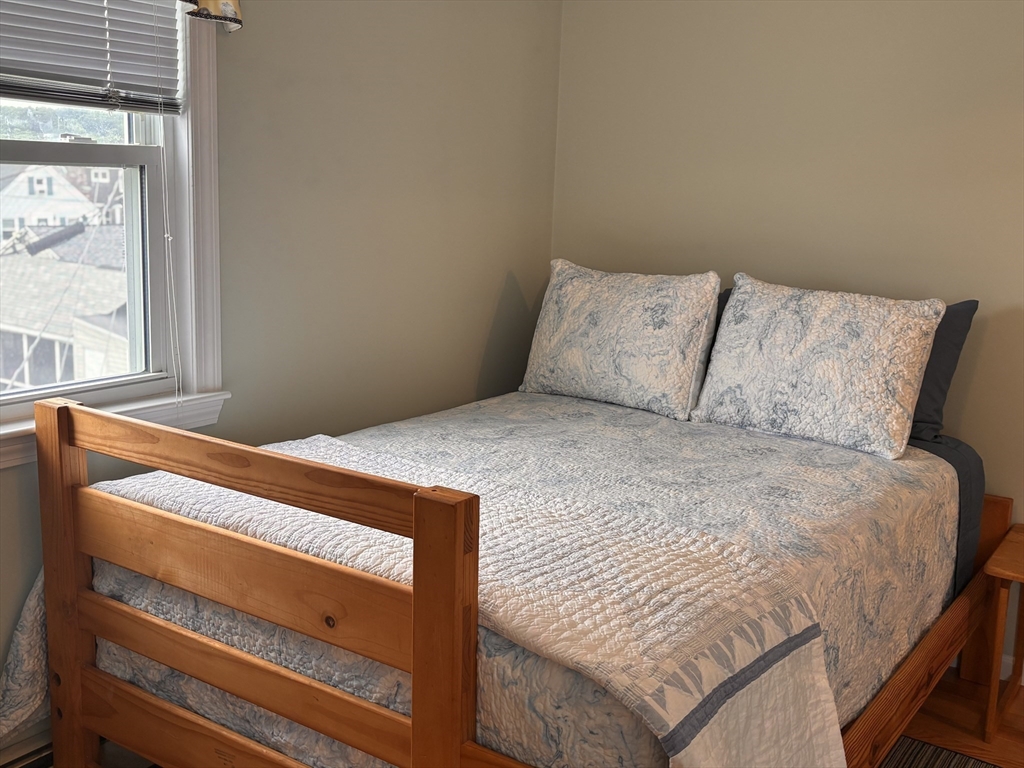 3 bed, 2 bath apartment for rent at 20 Humarock Beach Unit 1, Scituate — photo 12 of 20