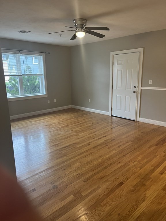2 bed, 1 bath apartment for rent at 20 Humphrey Unit 4, Weymouth — photo 6 of 10