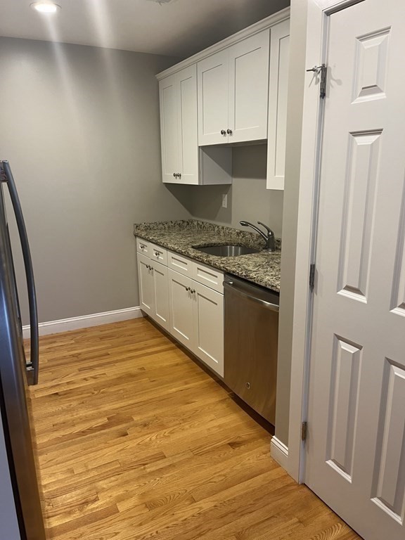 2 bed, 1 bath apartment for rent at 20 Humphrey Unit 4, Weymouth — photo 4 of 10