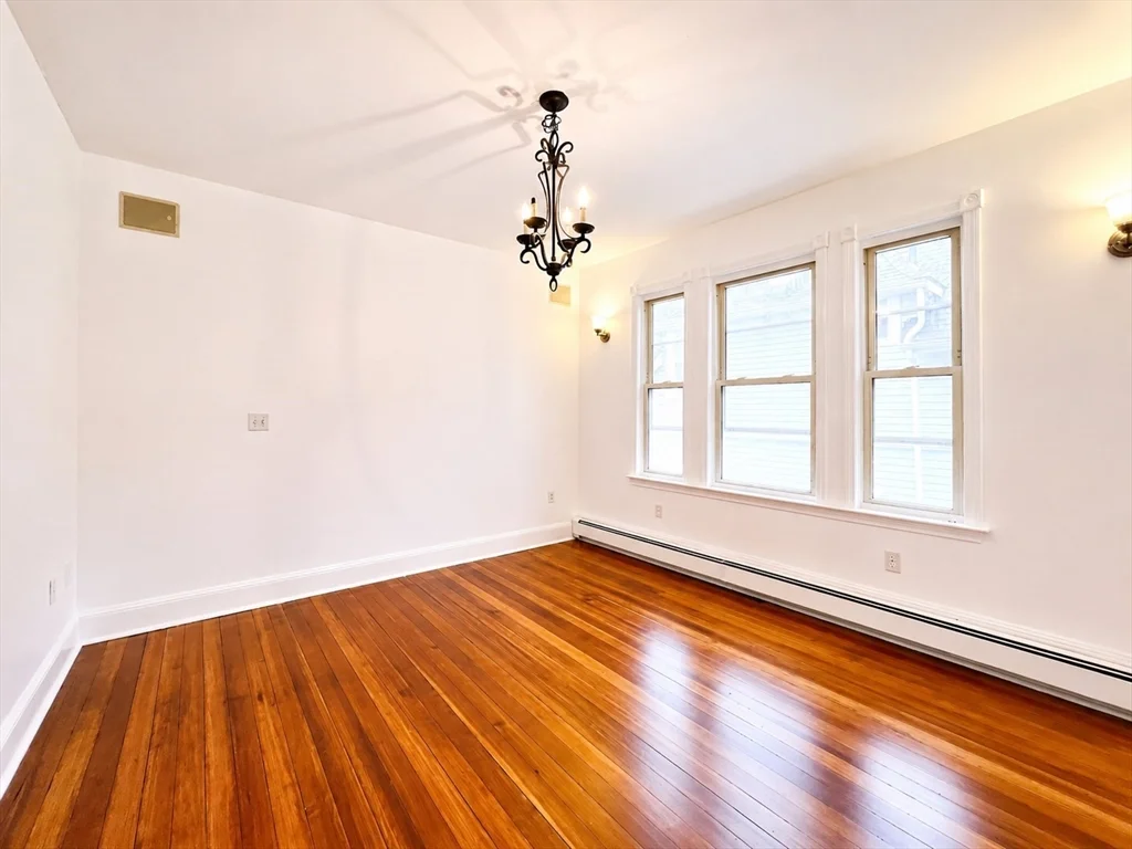 4 bed, 3 bath apartment for rent at 20 Imrie Rd Unit 2, Allston — photo 7 of 10