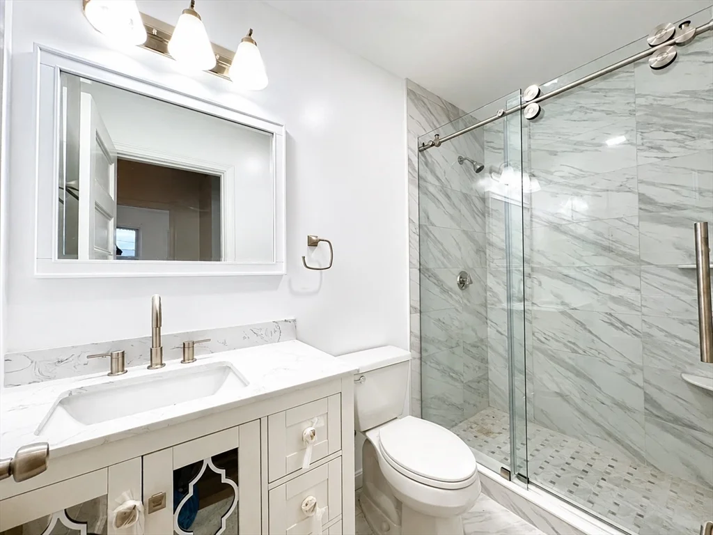 4 bed, 3 bath apartment for rent at 20 Imrie Rd Unit 2, Allston — photo 8 of 10