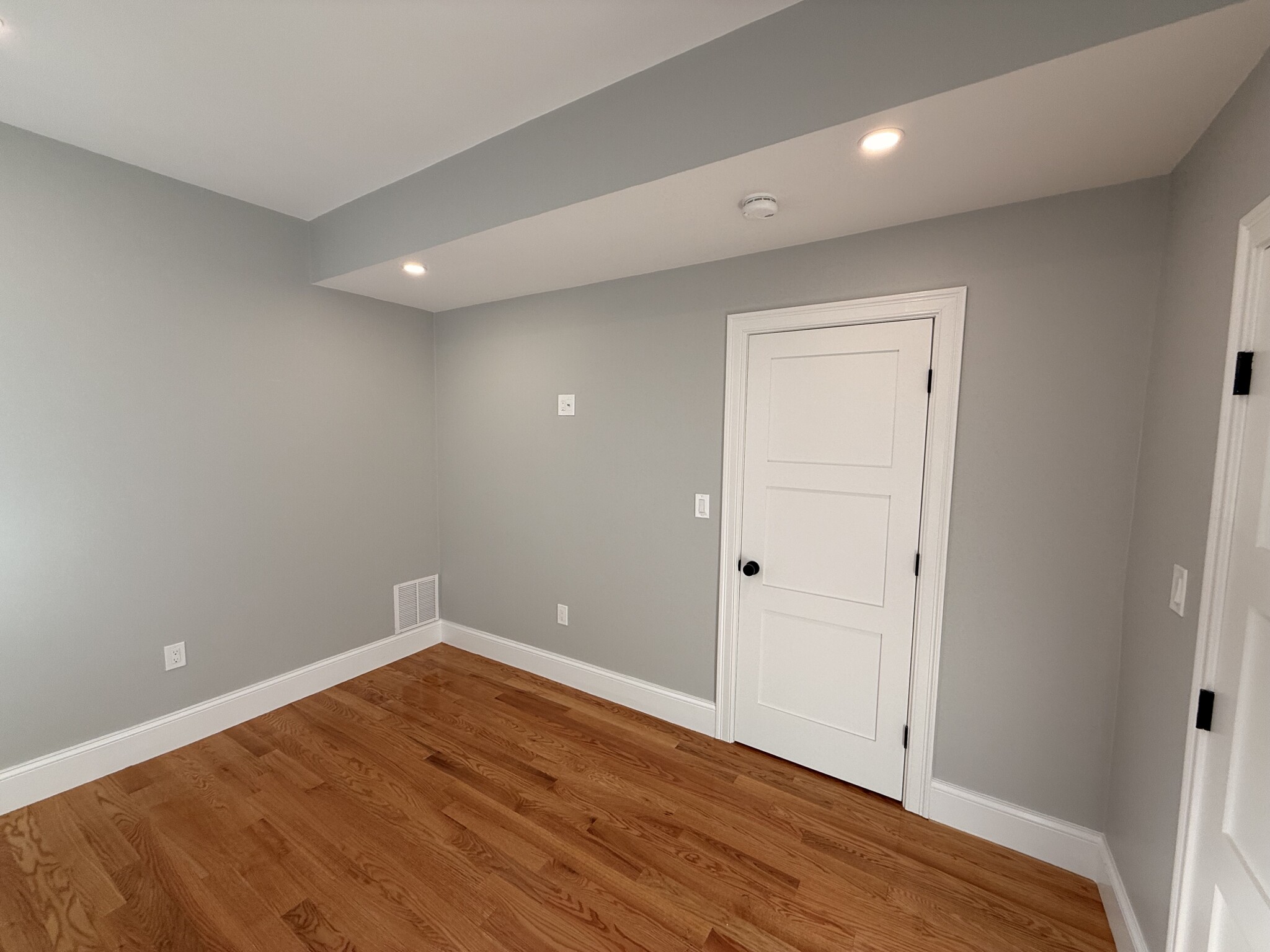 3 bed, 1 bath apartment for rent at 20 Irma St Unit 1, Dorchester — photo 14 of 28