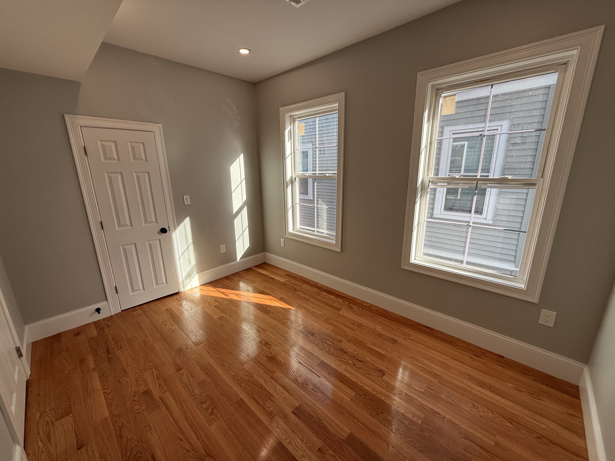 3 bed, 1 bath apartment for rent at 20 Irma St Unit 2, Dorchester — photo 24 of 34