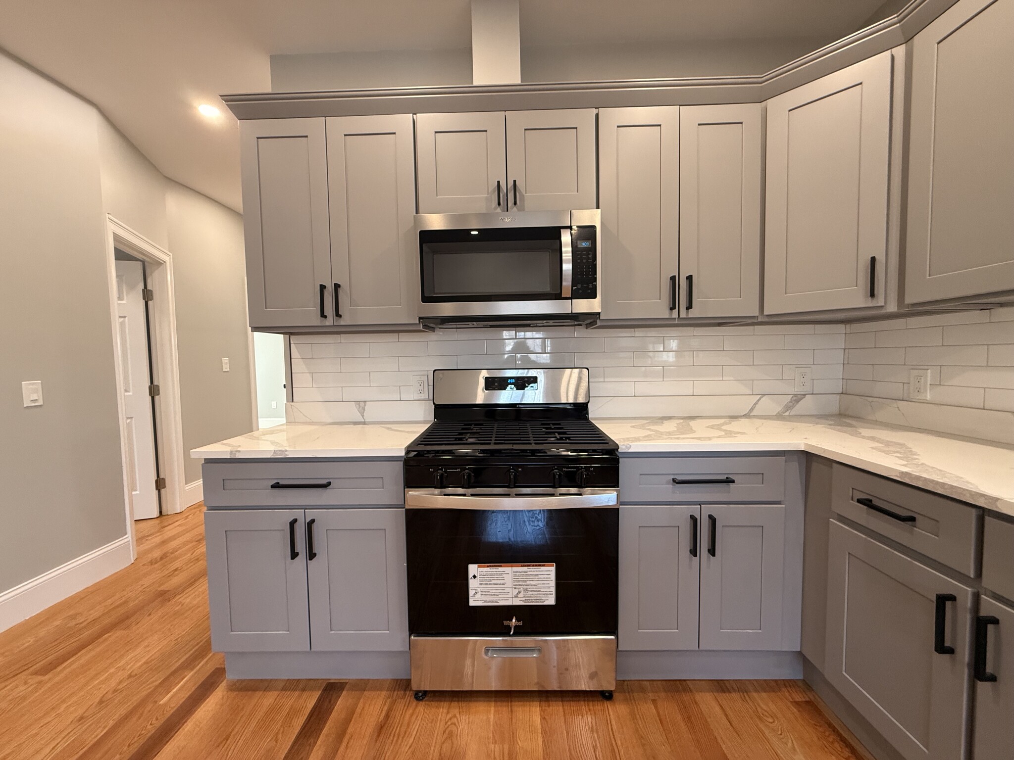 3 bed, 1 bath apartment for rent at 20 Irma St Unit 2, Dorchester — photo 5 of 34