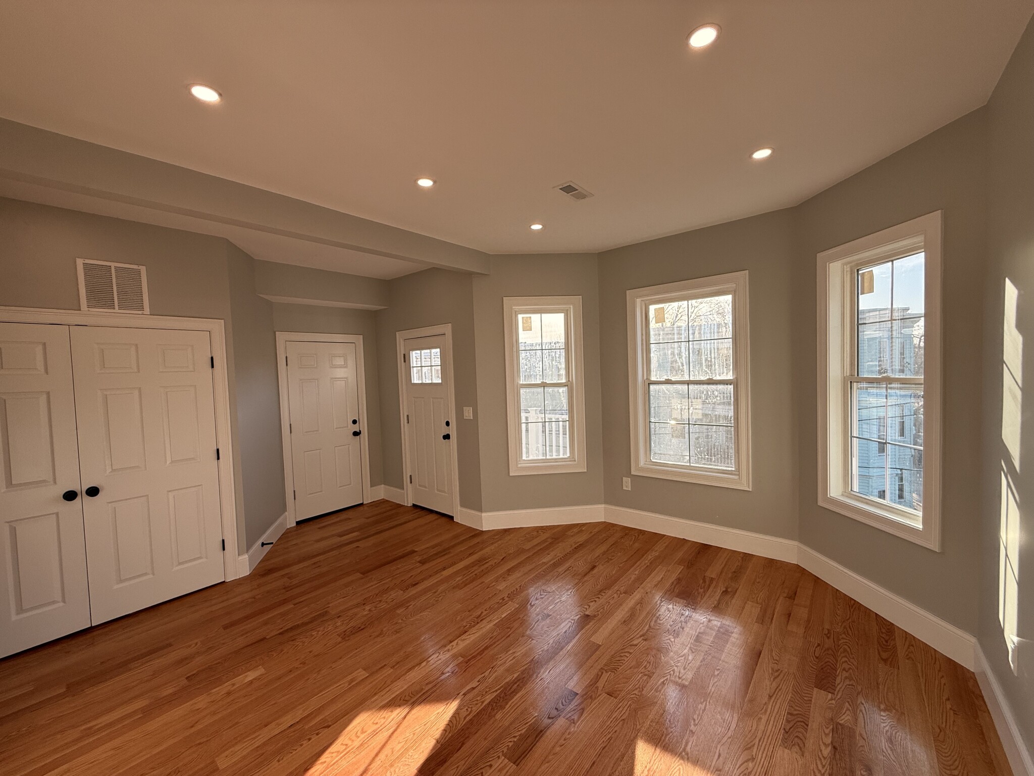 3 bed, 1 bath apartment for rent at 20 Irma St Unit 3, Dorchester — photo 19 of 27