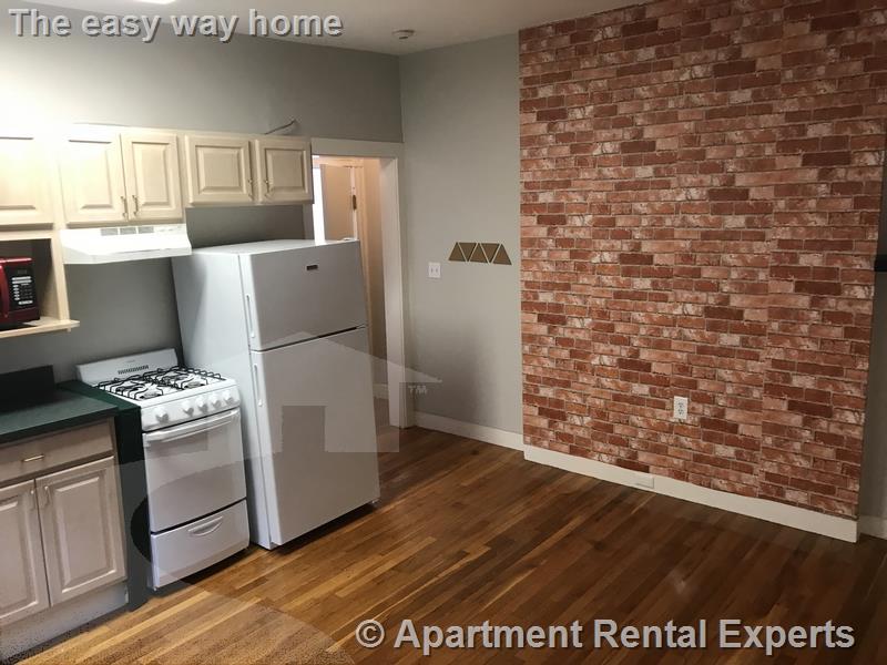 1 bed, 1 bath apartment for rent at 20 Jfk St Unit 7, Harvard Square — photo 2 of 4