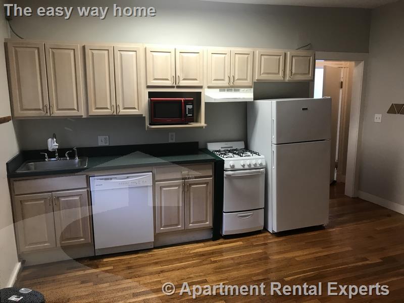 1 bed, 1 bath apartment for rent at 20 Jfk St Unit 7, Harvard Square — photo 1 of 4