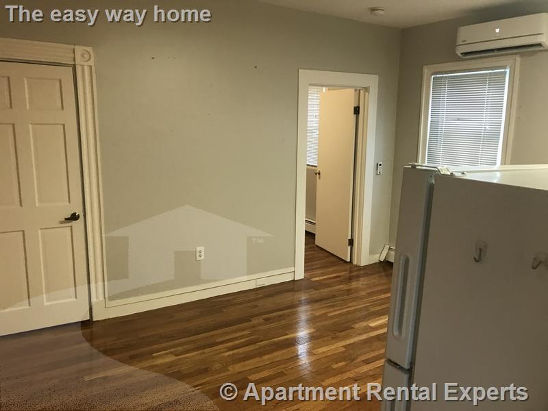 1 bed, 1 bath apartment for rent at 20 Jfk St Unit 7, Harvard Square — photo 3 of 4