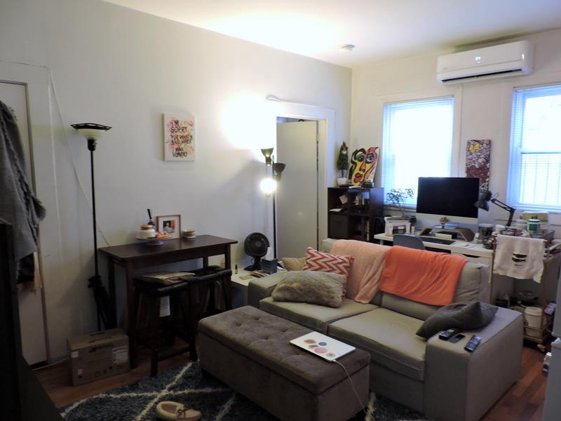 Studio bed, 1 bath apartment for rent at 20 John F Kennedy St Unit 3, Riverside — photo 2 of 6