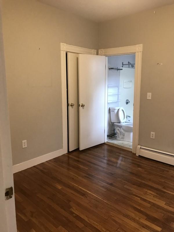 Studio bed, 1 bath apartment for rent at 20 John F Kennedy St Unit 7, Riverside — photo 4 of 4