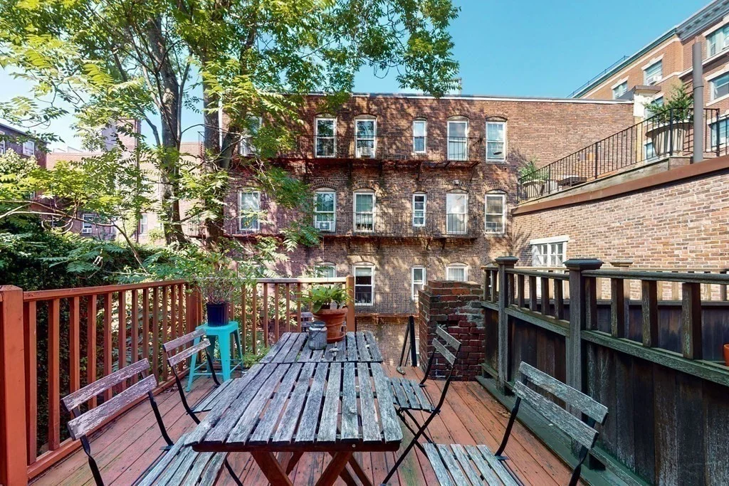 1 bed, 1 bath apartment for rent at 20 Joy St Unit 3, Beacon Hill — photo 10 of 11