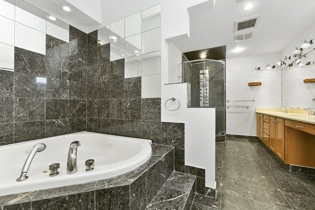 4 bed, 4+ bath apartment for rent at 20 Keefe Ave Unit 20, Newton Upper Falls — photo 12 of 27