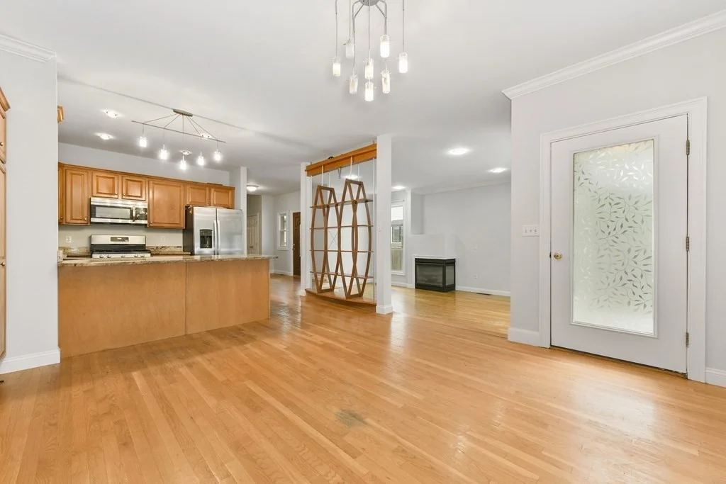 4 bed, 4+ bath apartment for rent at 20 Keefe Ave Unit 20, Newton Upper Falls