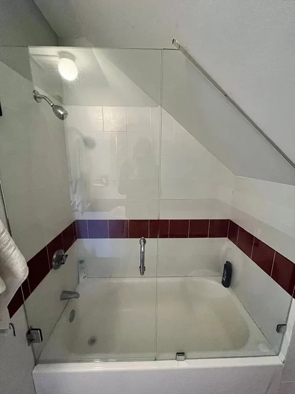 Studio bed, 1 bath apartment for rent at 20 Kenton Unit 4, Jamaica Plain — photo 10 of 13