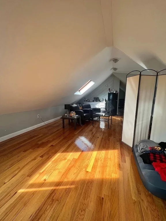 Studio bed, 1 bath apartment for rent at 20 Kenton Unit 4, Jamaica Plain