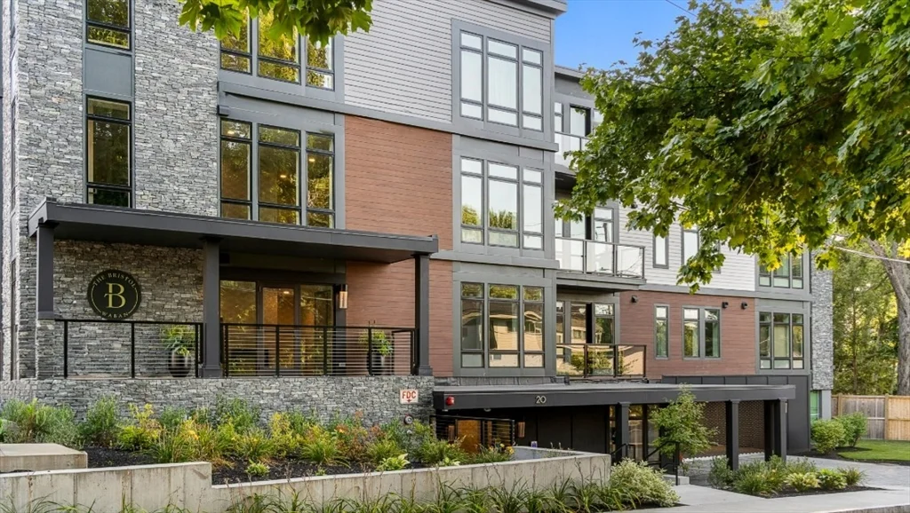 1 bed, 1 bath apartment for rent at 20 Kinmonth Rd Unit 20-306, Newton — photo 12 of 14