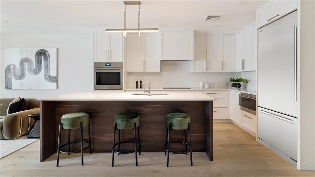 1 bed, 1 bath apartment for rent at 20 Kinmonth Rd Unit 203, Newton — photo 4 of 18