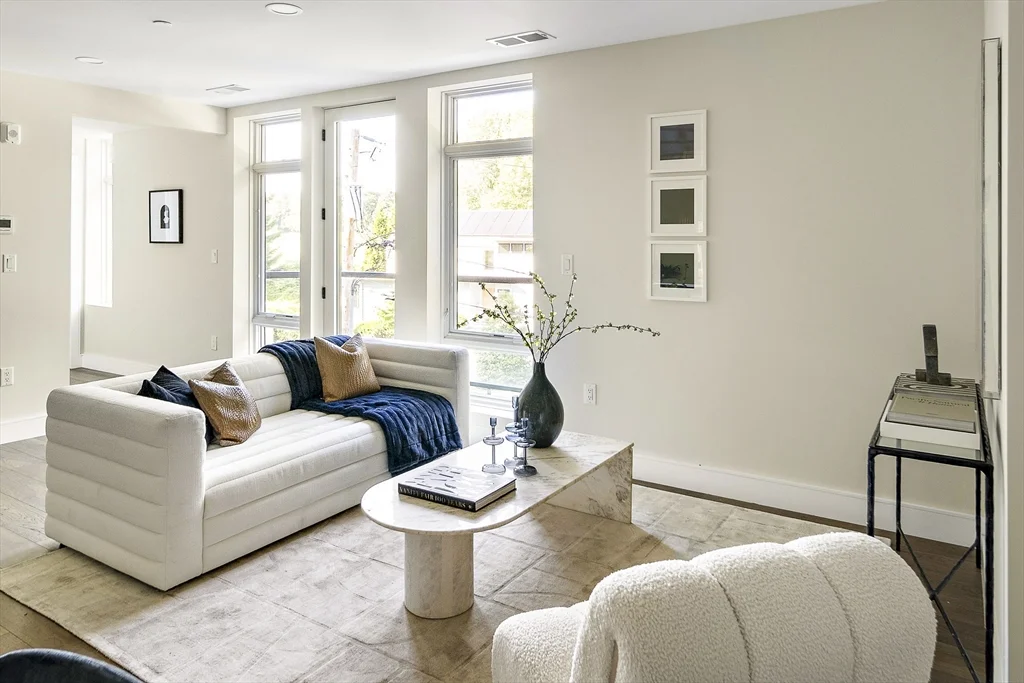 1 bed, 1 bath apartment for rent at 20 Kinmonth Rd Unit 301, Waban — photo 14 of 30