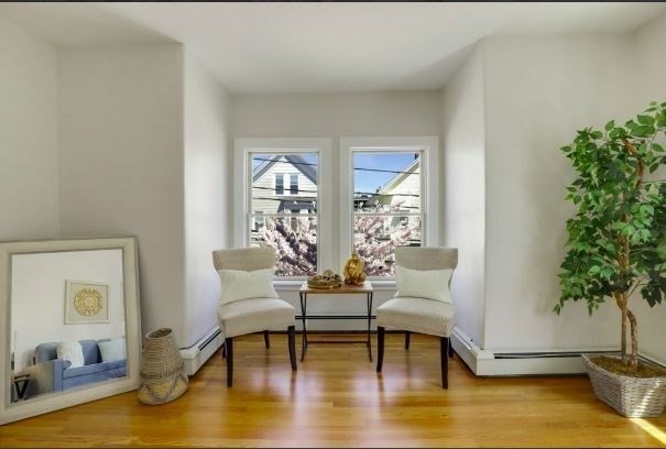 2 bed, 1 bath apartment for rent at 20 Lake St Unit 2, Ward Two — photo 2 of 33