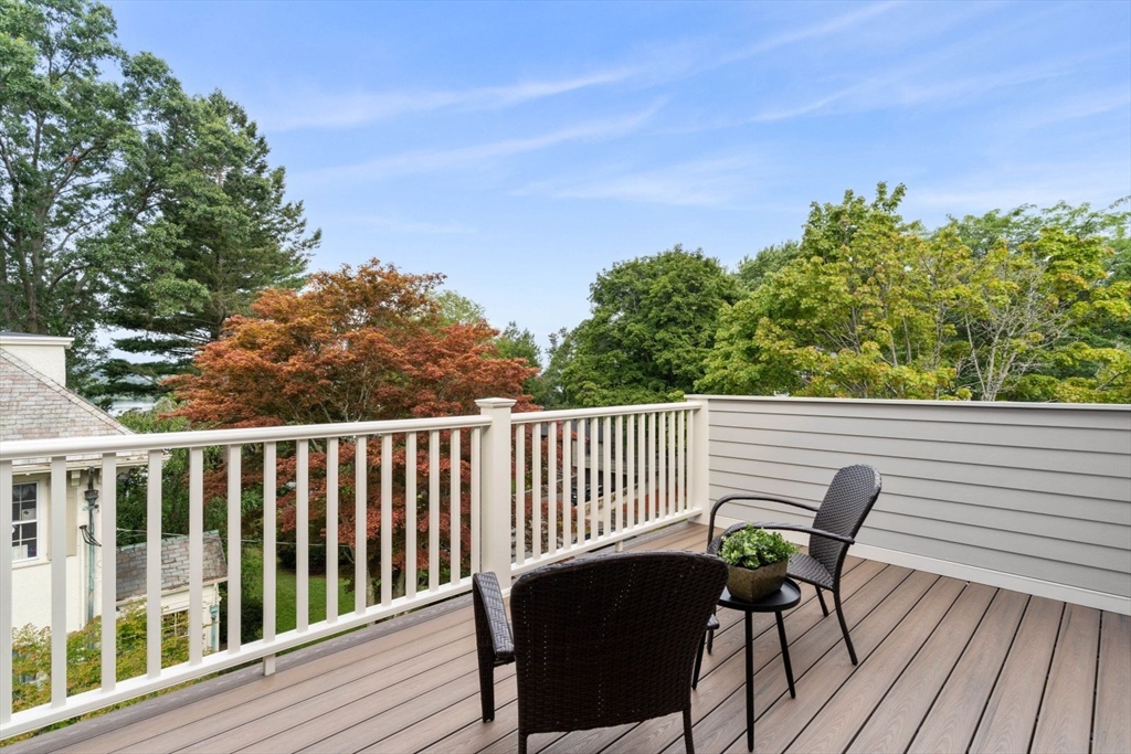 2 bed, 2 bath apartment for rent at 20 Lawrence St Unit 3, Wakefield — photo 3 of 28