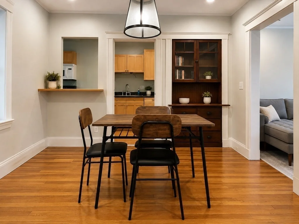 2 bed, 2 bath apartment for rent at 20 Lee Hill Rd Unit 20, Roslindale — photo 3 of 16