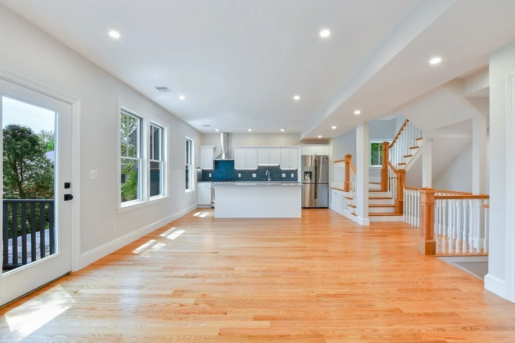 3 bed, 2 bath apartment for rent at 20 Lee St Unit 2, Jamaica Plain — photo 8 of 25