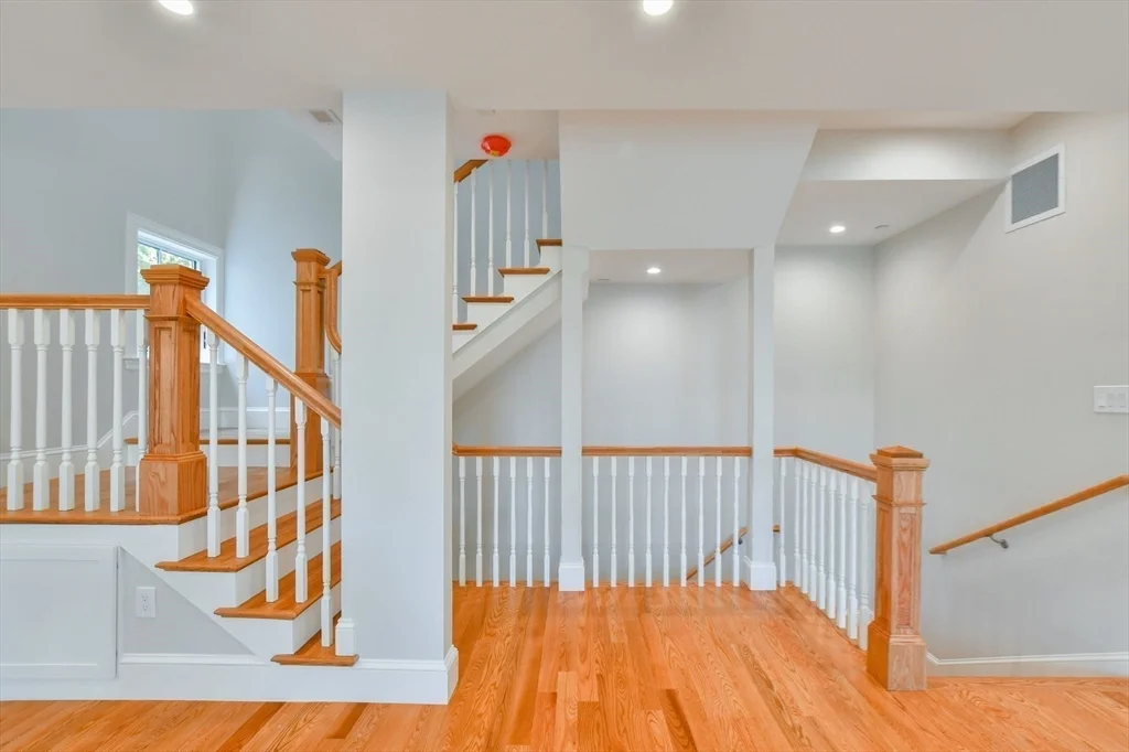 3 bed, 2 bath apartment for rent at 20 Lee St Unit 2, Jamaica Plain — photo 11 of 25
