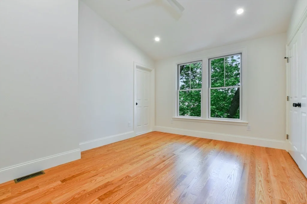 3 bed, 2 bath apartment for rent at 20 Lee St Unit 2, Jamaica Plain — photo 12 of 25