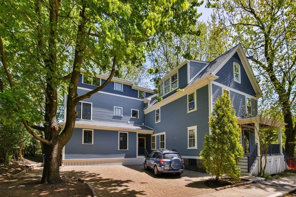 3 bed, 2 bath apartment for rent at 20 Lee St Unit 2, Jamaica Plain — photo 25 of 25
