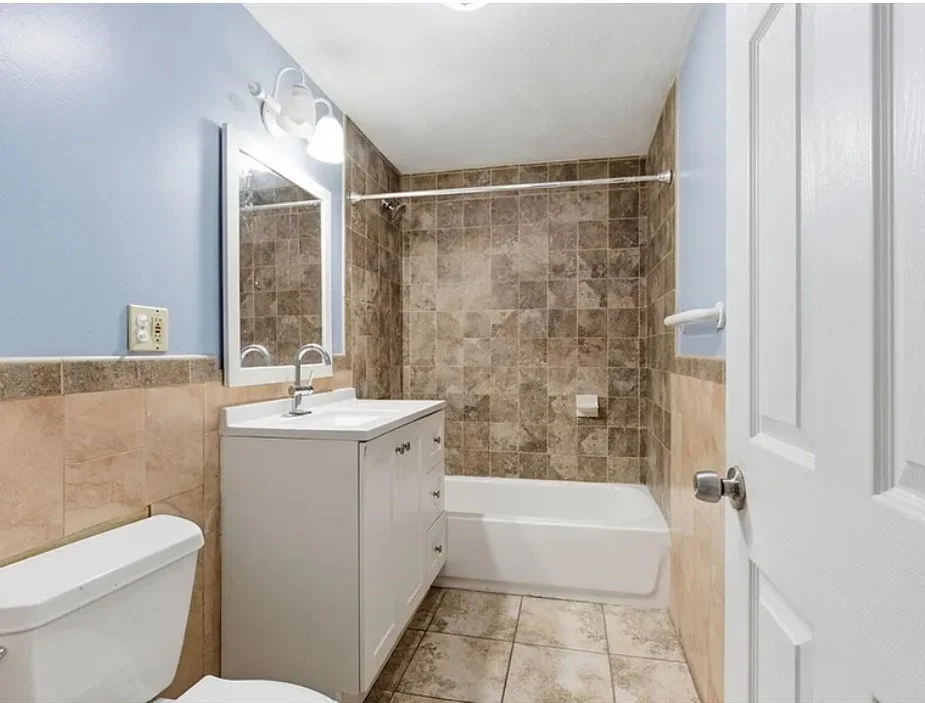 3 bed, 1 bath apartment for rent at 20 Leslie St Unit 3, Dorchester — photo 22 of 23