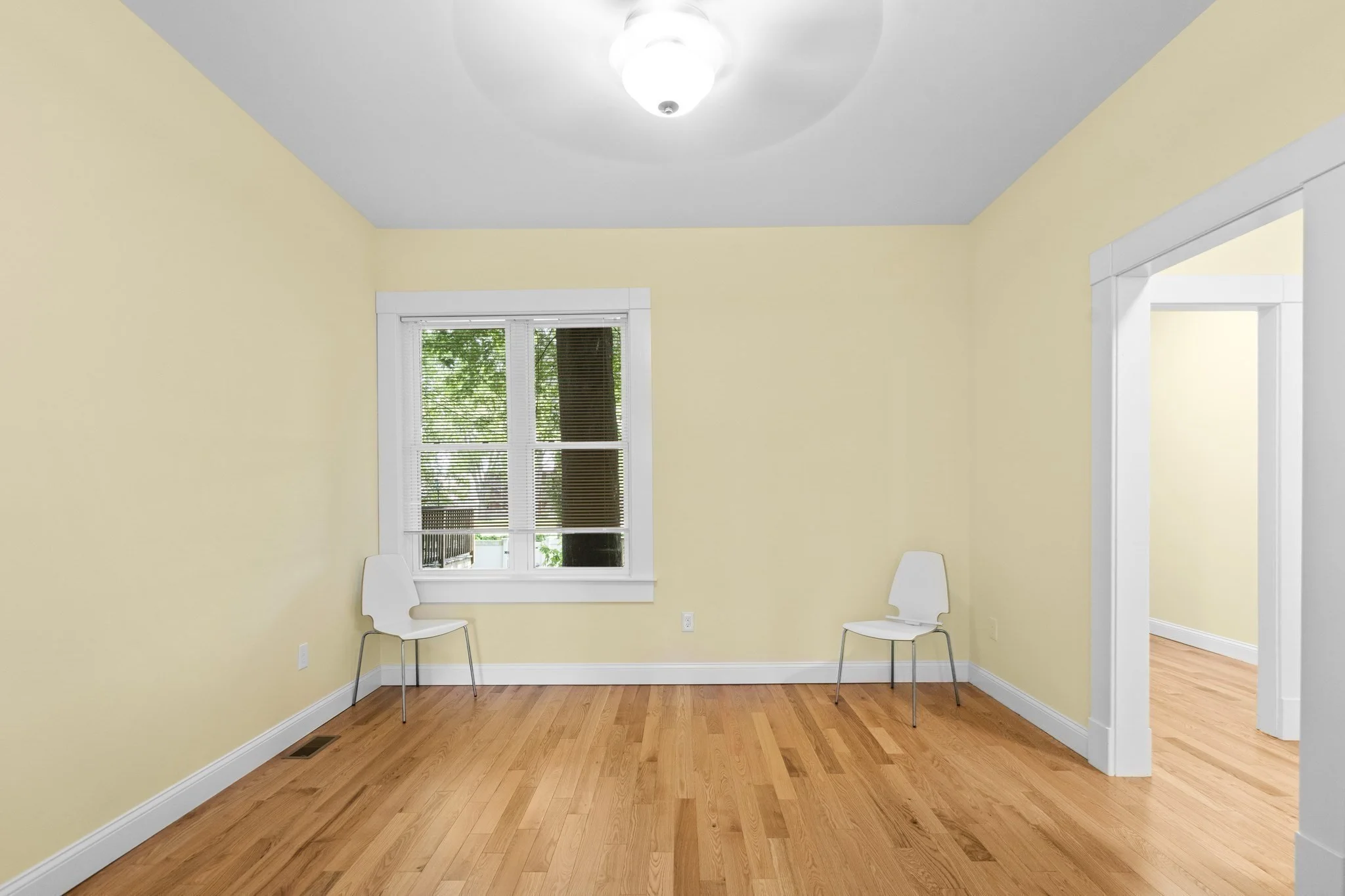 3 bed, 1 bath apartment for rent at 20 Linden St Unit NA, Holyoke — photo 9 of 30